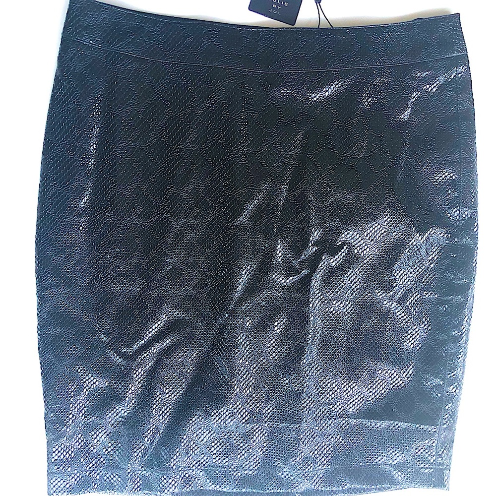 Julie by JDL, faux snakeskin pencil skirt, size MEDIUM